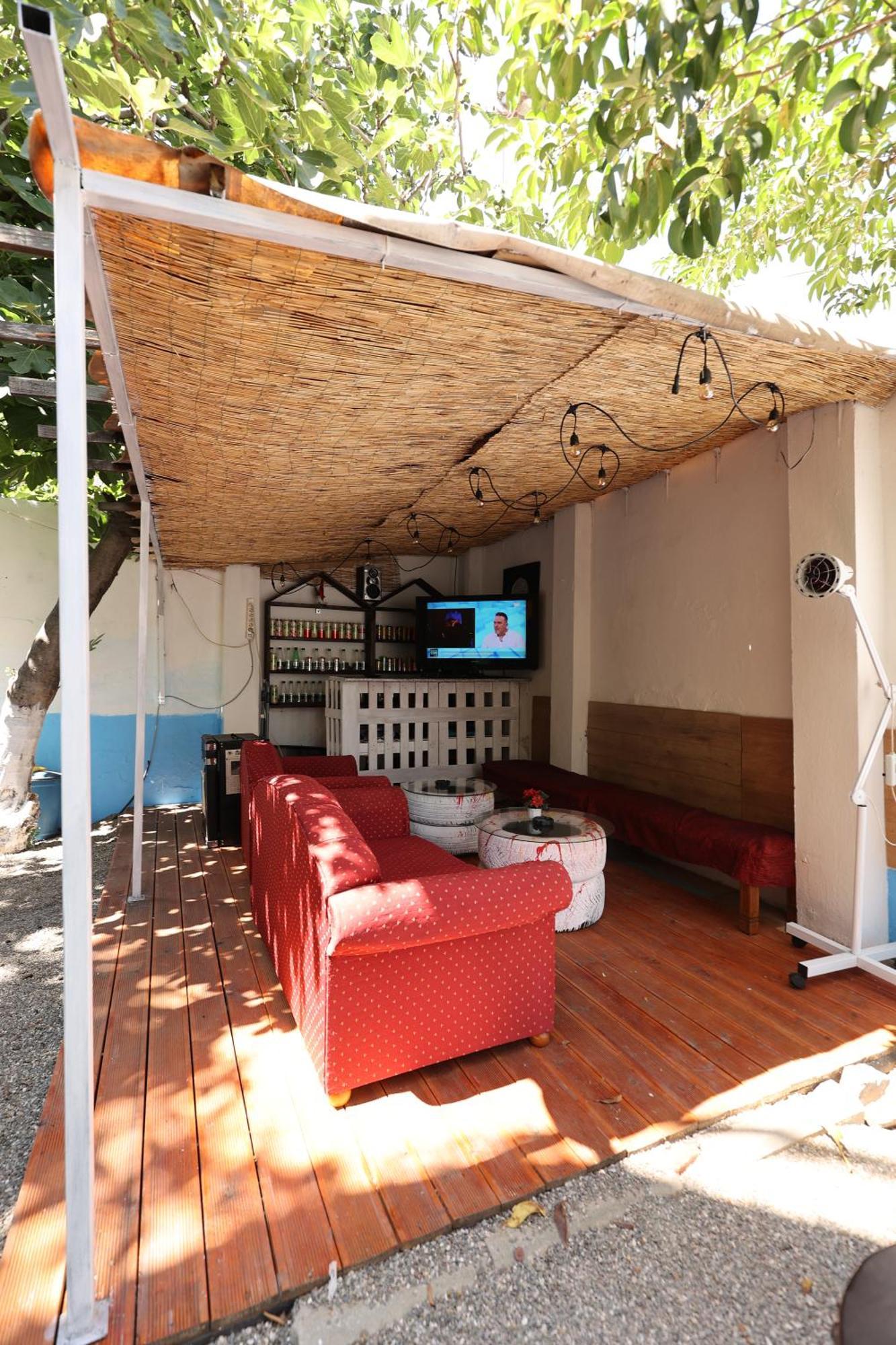 Hostel Osho Τίρανα Εξωτερικό φωτογραφία