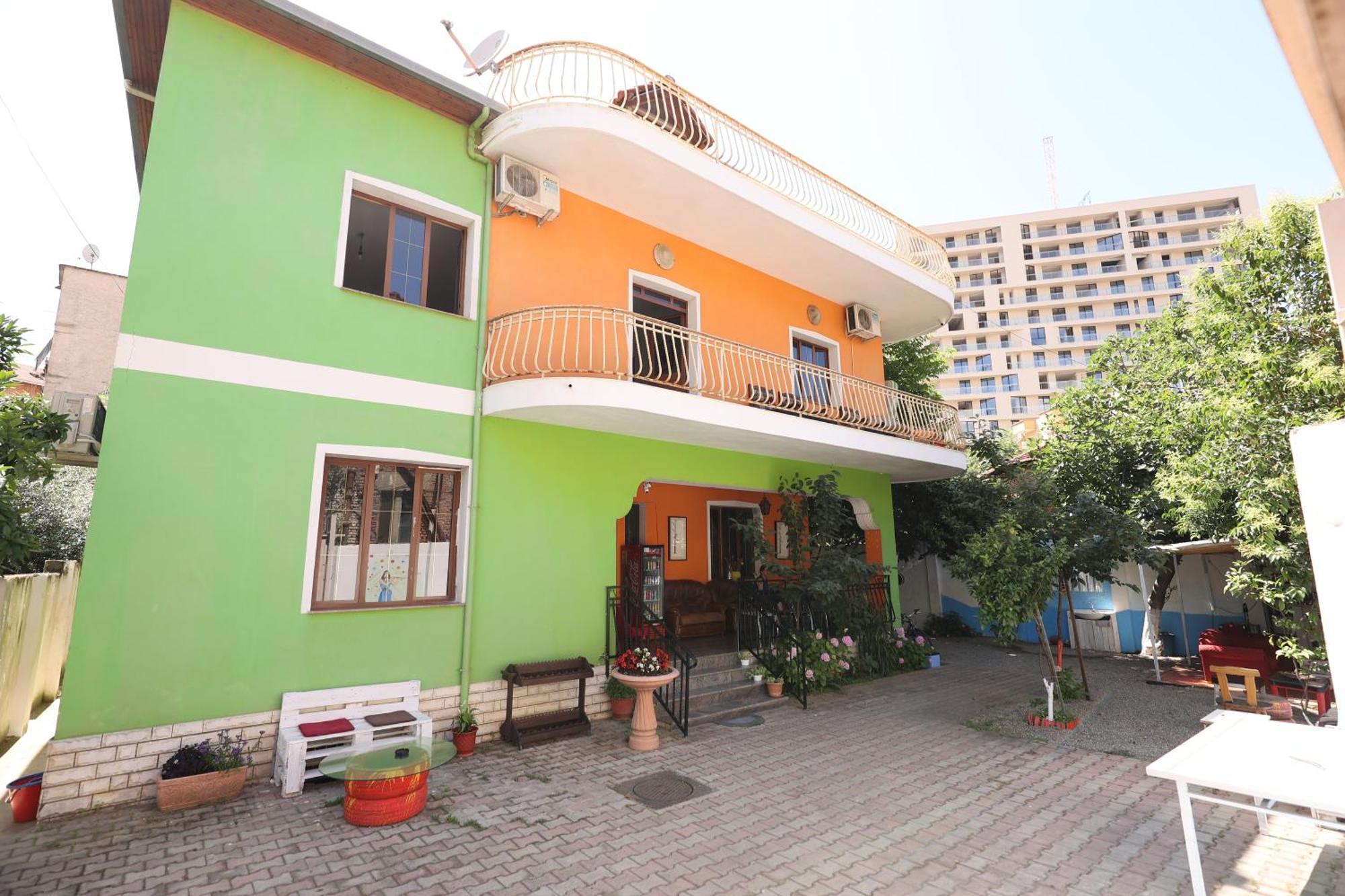 Hostel Osho Τίρανα Εξωτερικό φωτογραφία