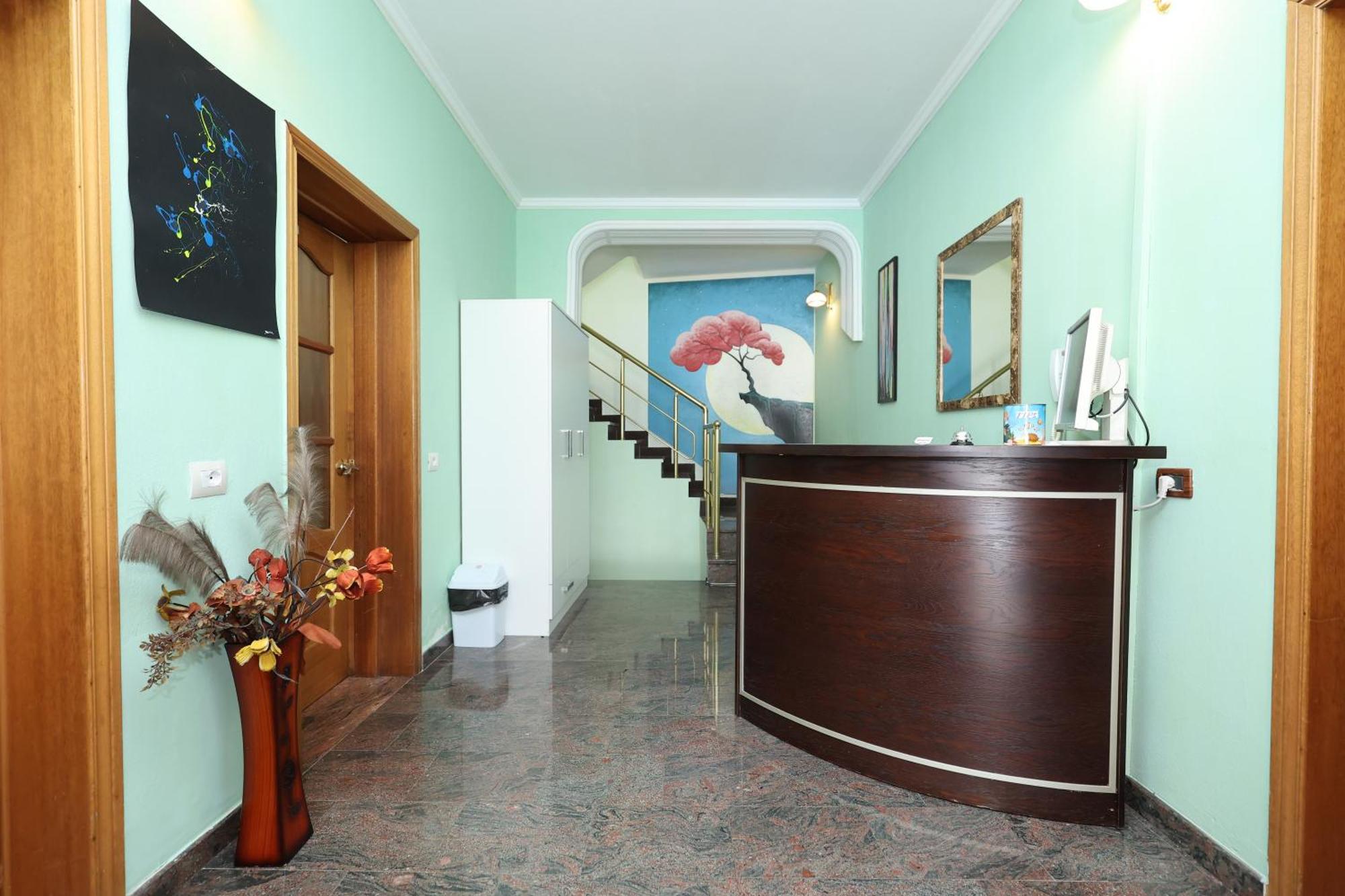 Hostel Osho Τίρανα Εξωτερικό φωτογραφία