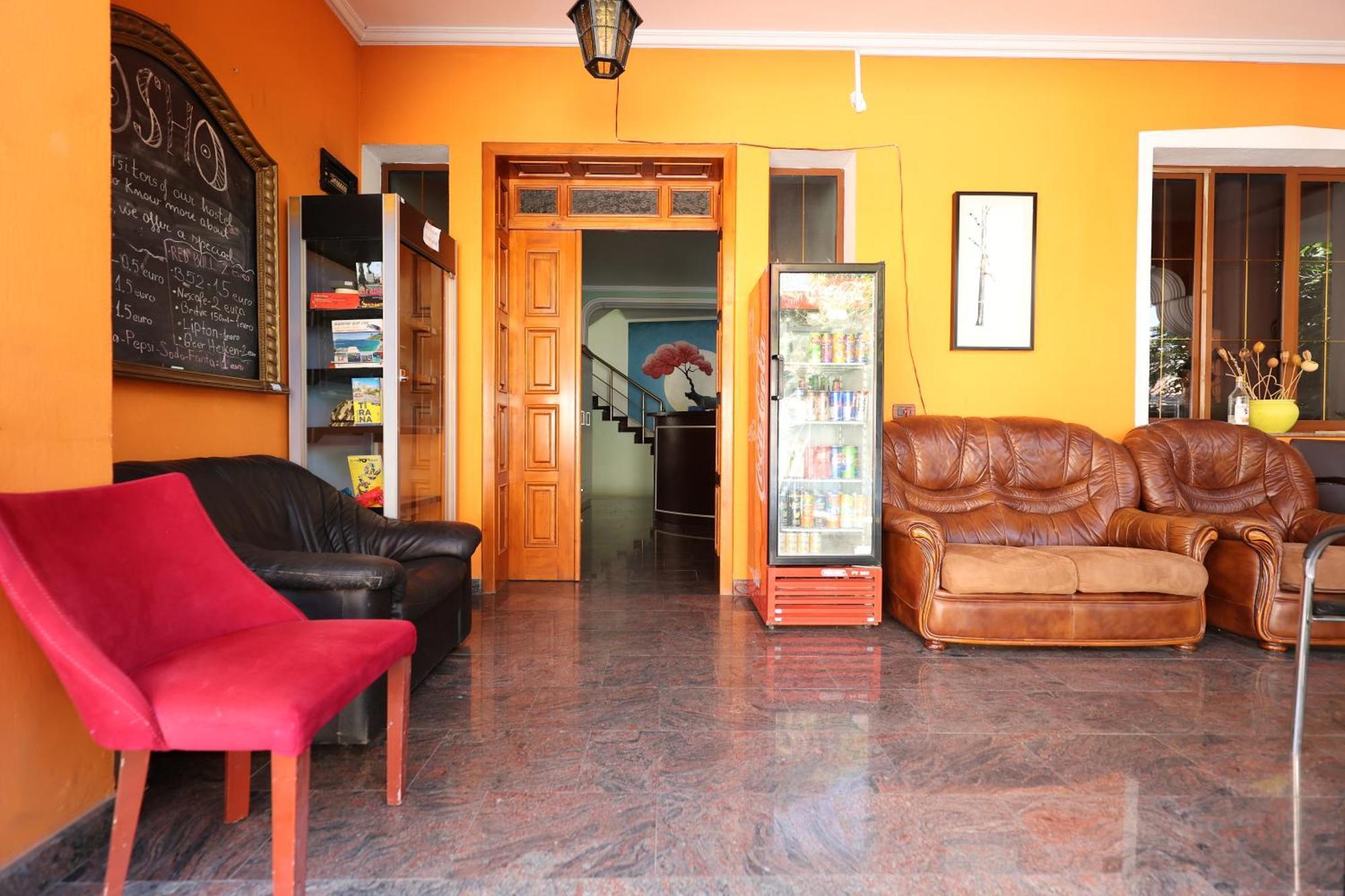 Hostel Osho Τίρανα Εξωτερικό φωτογραφία