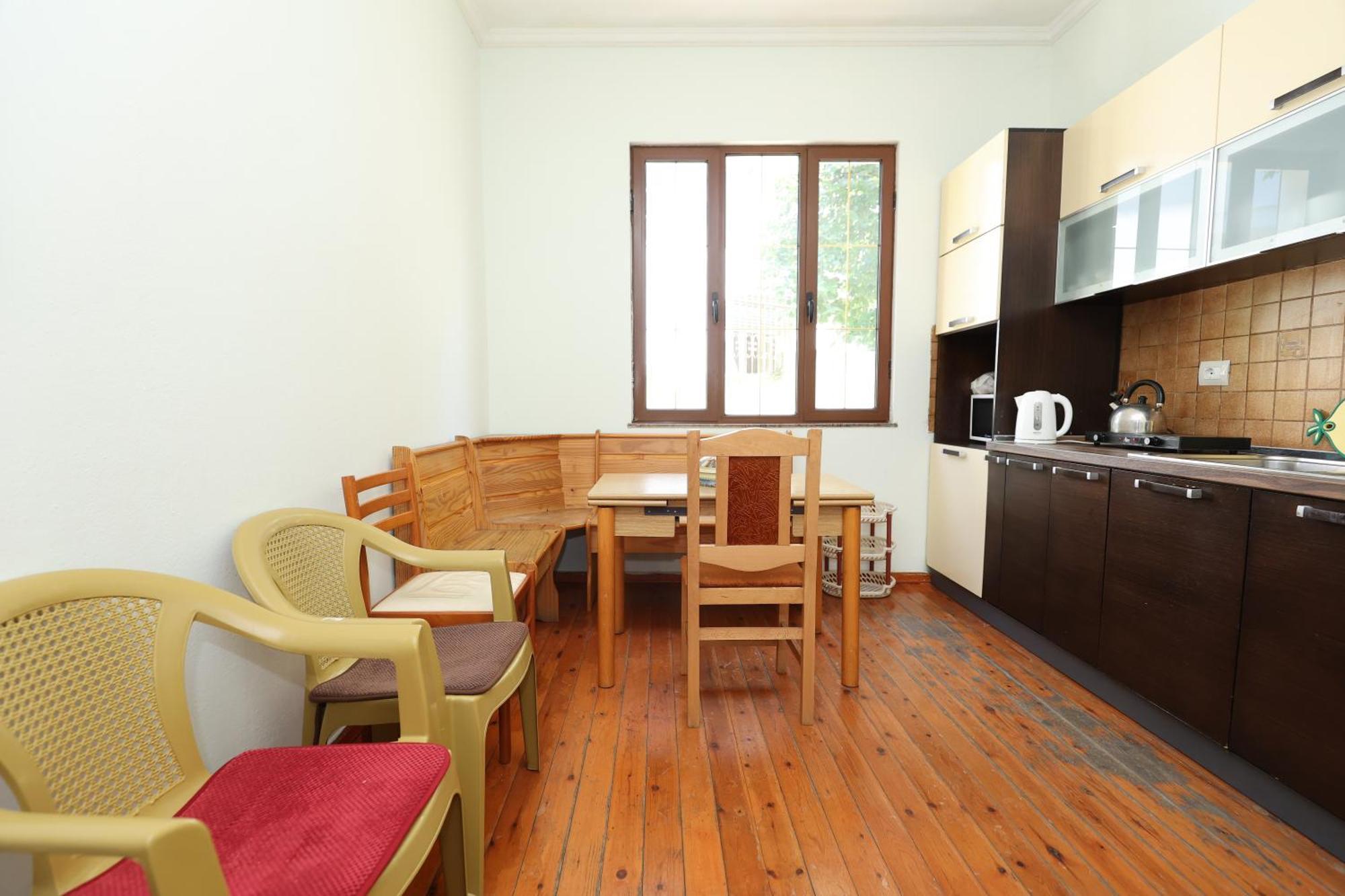 Hostel Osho Τίρανα Εξωτερικό φωτογραφία
