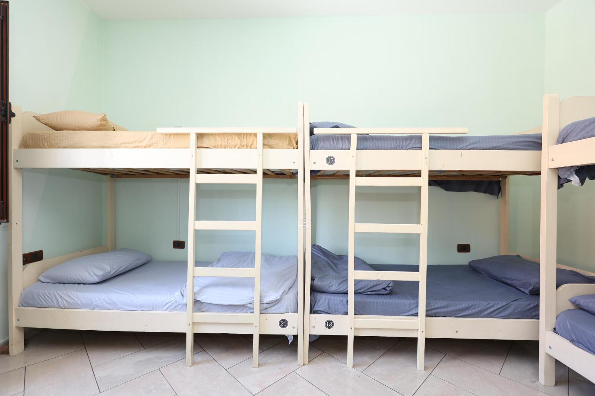 Hostel Osho Τίρανα Εξωτερικό φωτογραφία